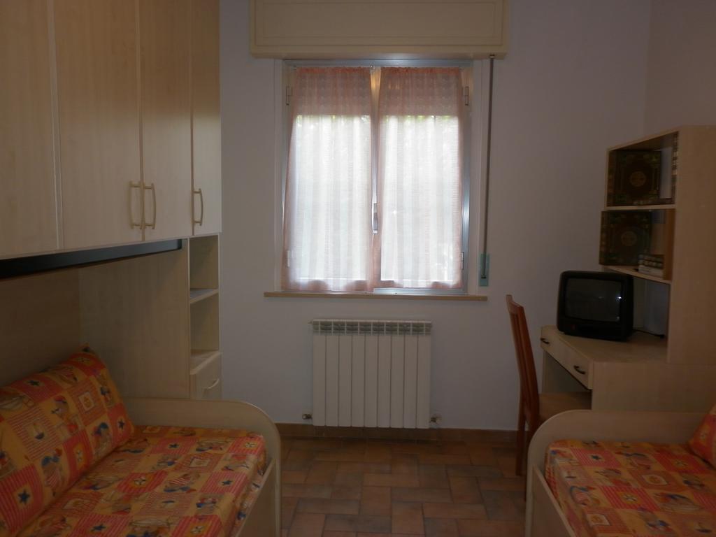 Villa Jolanda Fratte Rosa Chambre photo