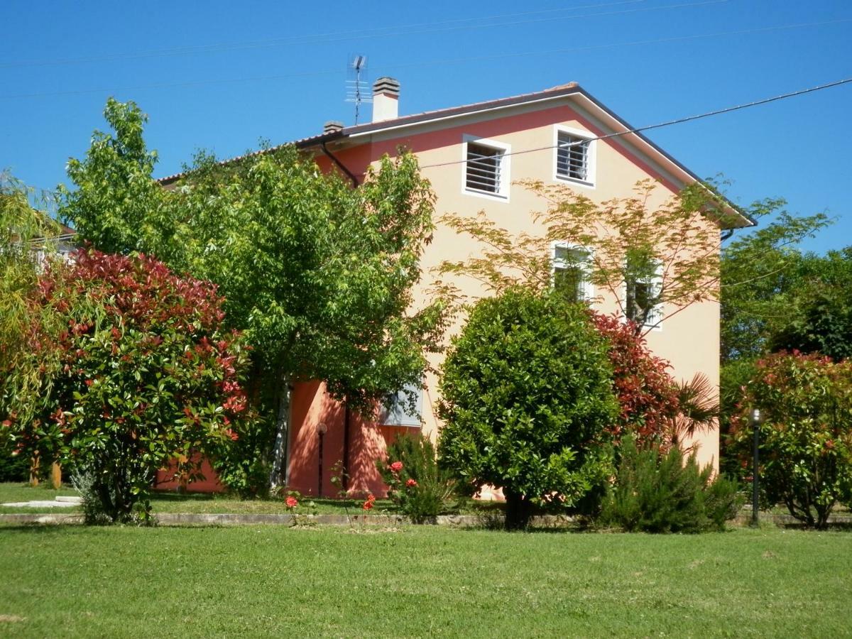 Villa Jolanda Fratte Rosa Extérieur photo