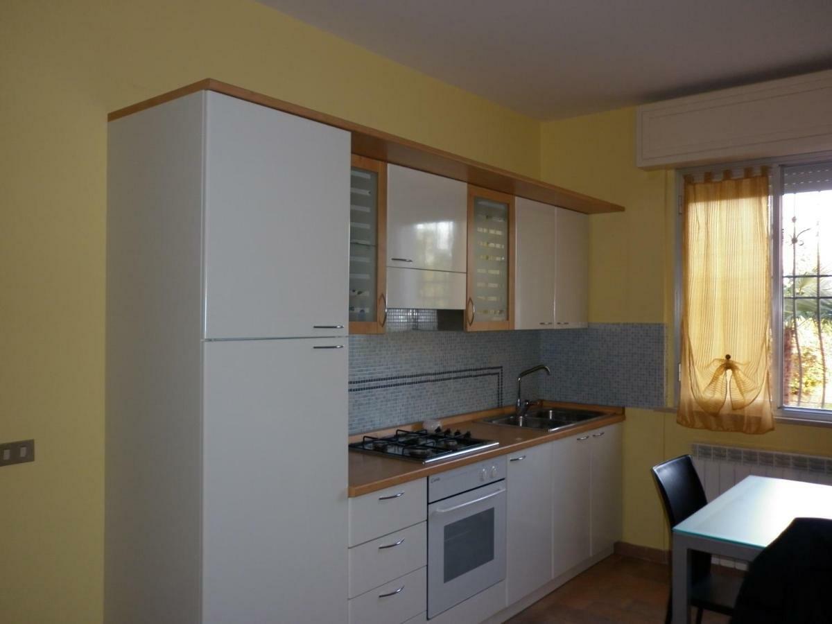 Villa Jolanda Fratte Rosa Extérieur photo