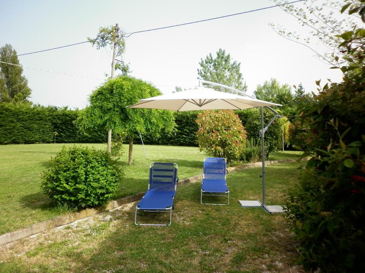 Villa Jolanda Fratte Rosa Extérieur photo