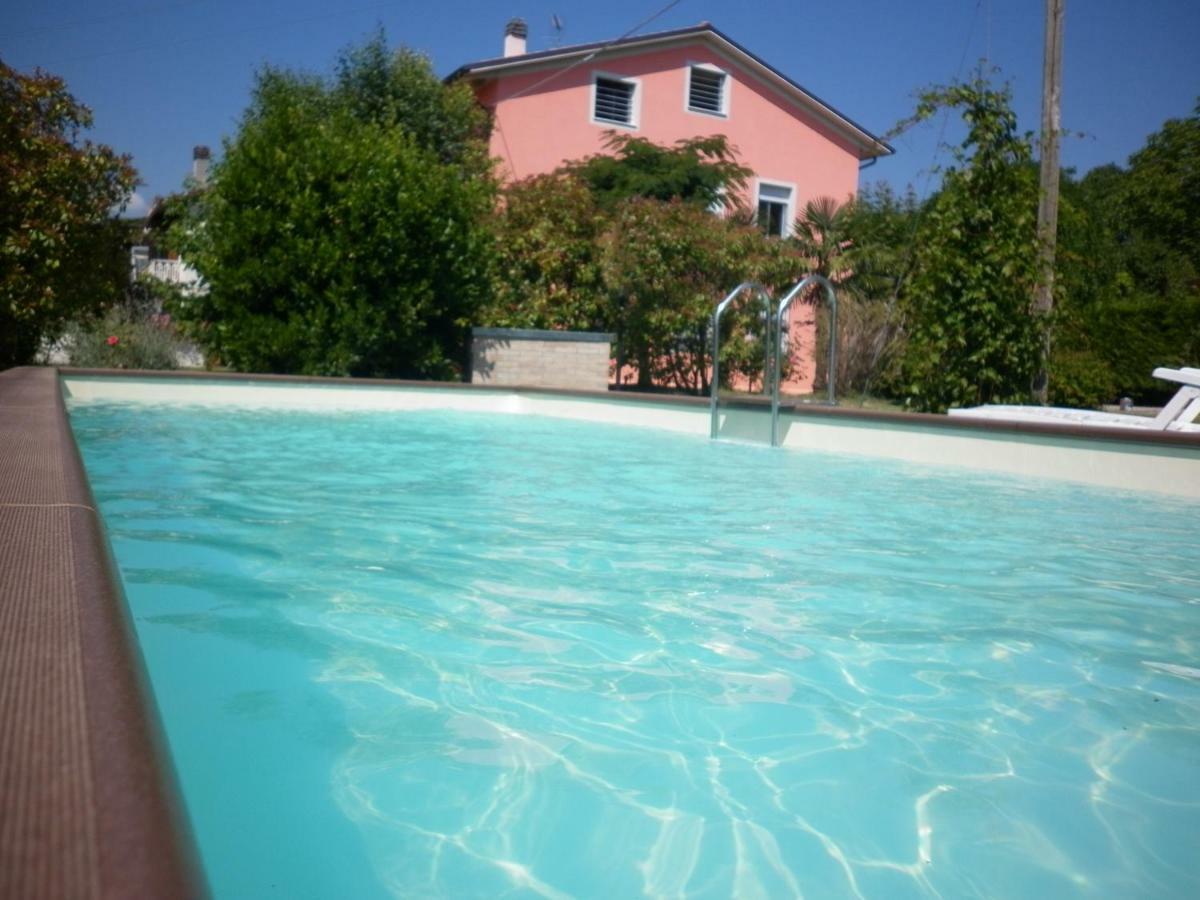 Villa Jolanda Fratte Rosa Extérieur photo